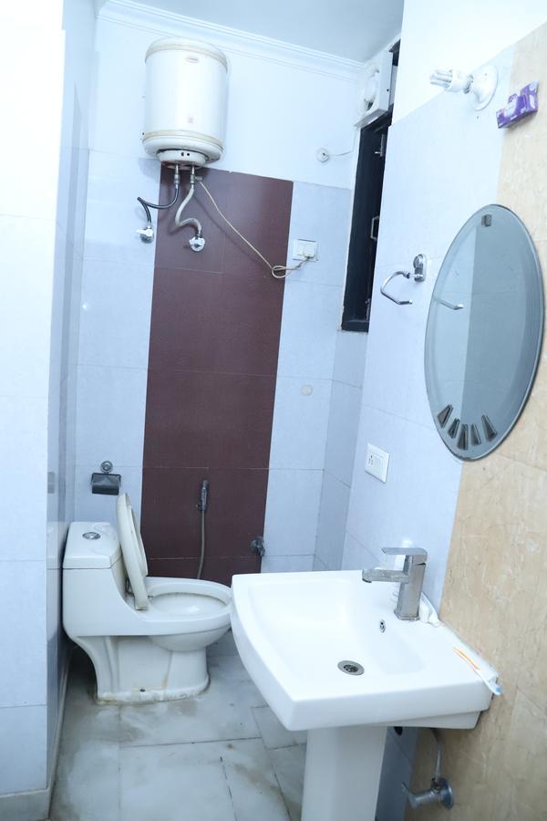Airport Hotel Aerocity Inn New Delhi Exterior photo